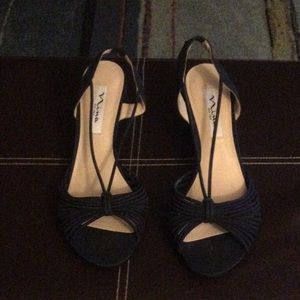 Nina New York navy blue sandals